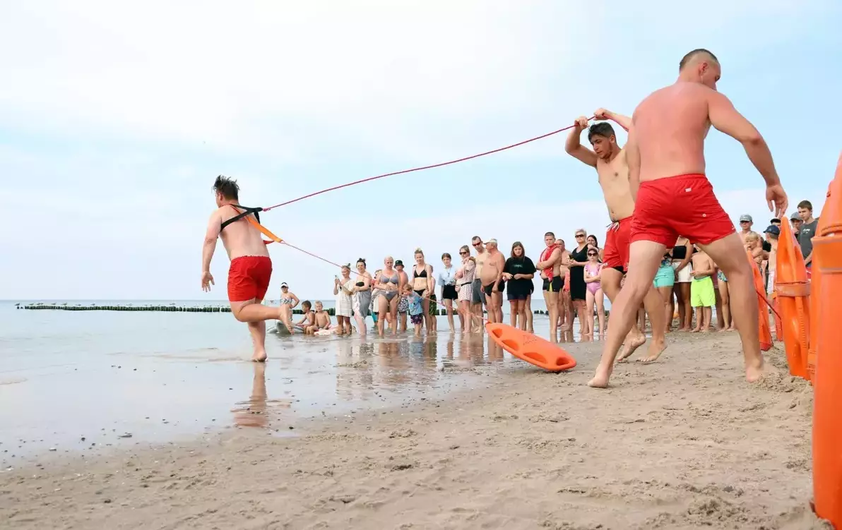 Zdjęcie do Pokaz ratownictwa morskiego